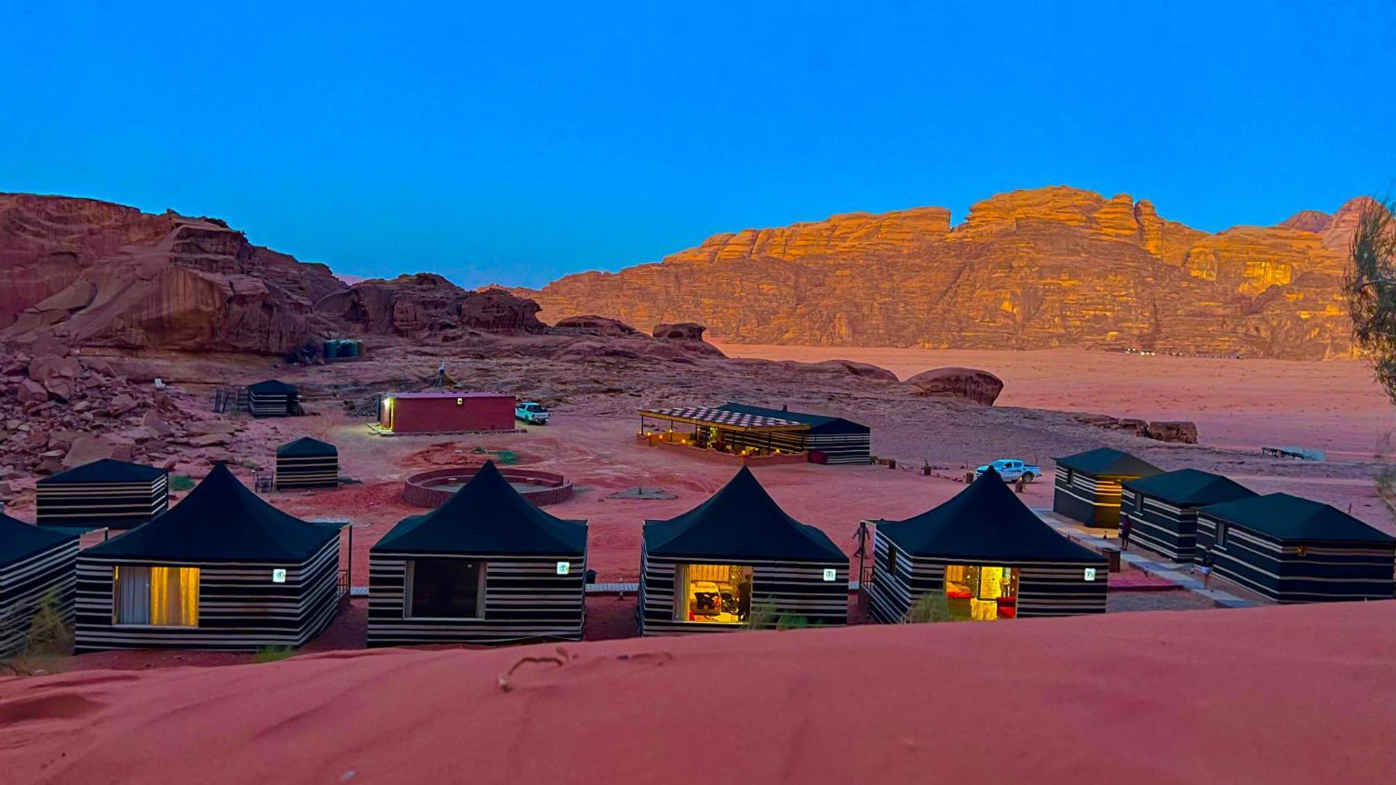 Hotel Star Camp & With Tor Wadi Rum Exterior foto