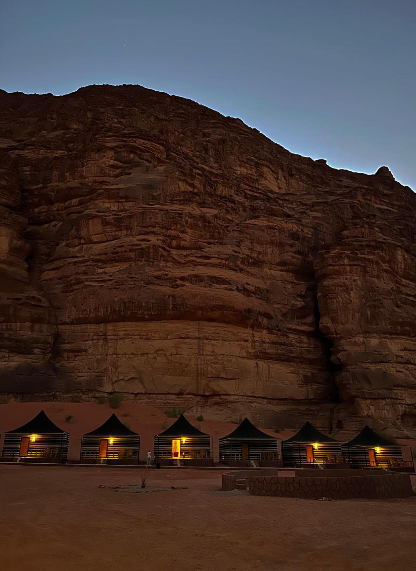 Hotel Star Camp & With Tor Wadi Rum Exterior foto